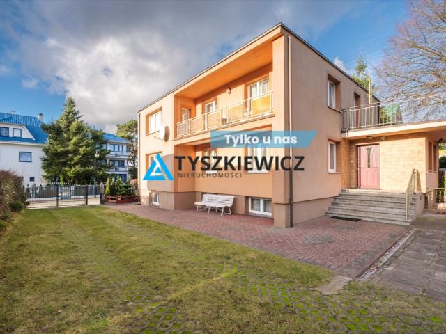 Dom na sprzedaż w Jastrzębia Góra, Pomorskie