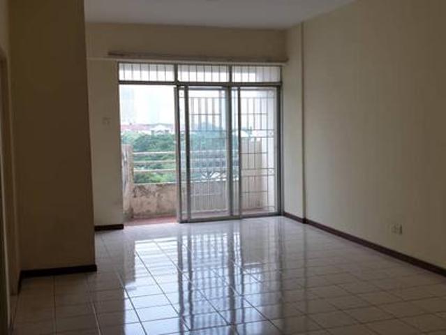 Apartment for sale in Petaling, Subang Jaya