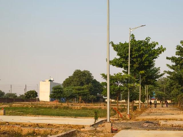 Land for sale in Aligarh, Arunachal Pradesh