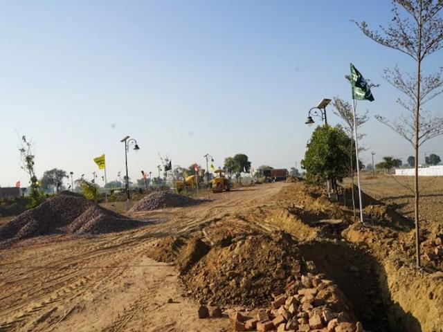 Land for sale in Aligarh, Arunachal Pradesh