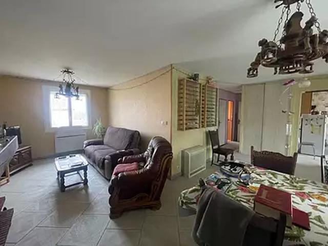 Maison vente à Poitiers, Jaunay-clan