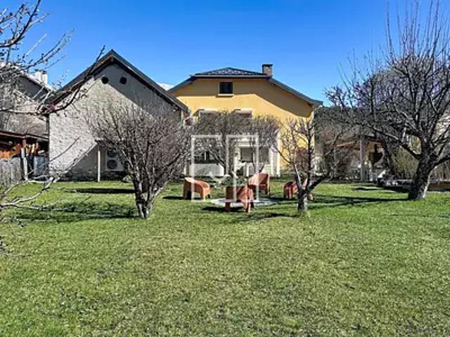 Maison vente à Barcelonnette, Jausiers