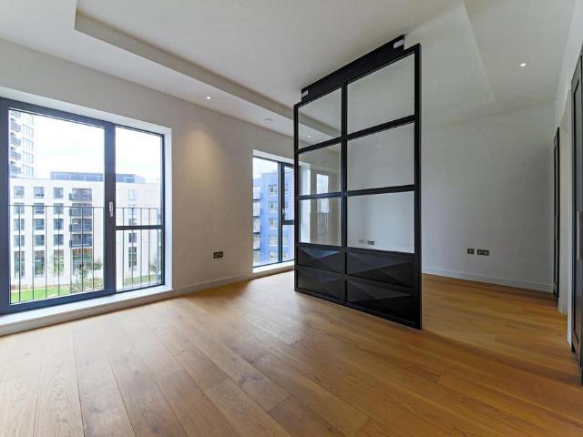 Apartment for rent in Bromley-by-Bow, Poplar Grove
