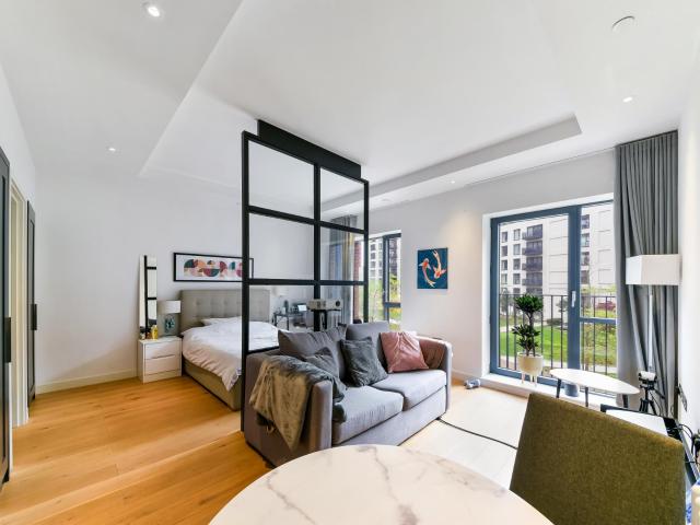 Apartment for rent in Bromley-by-Bow, Poplar Grove