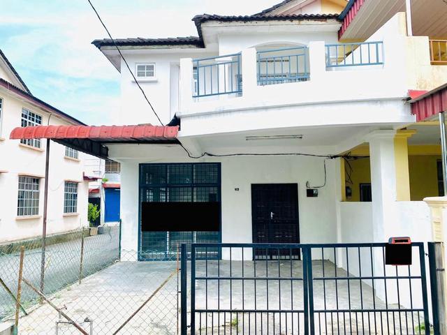 Terraced House for sale in Wellesley, Penang