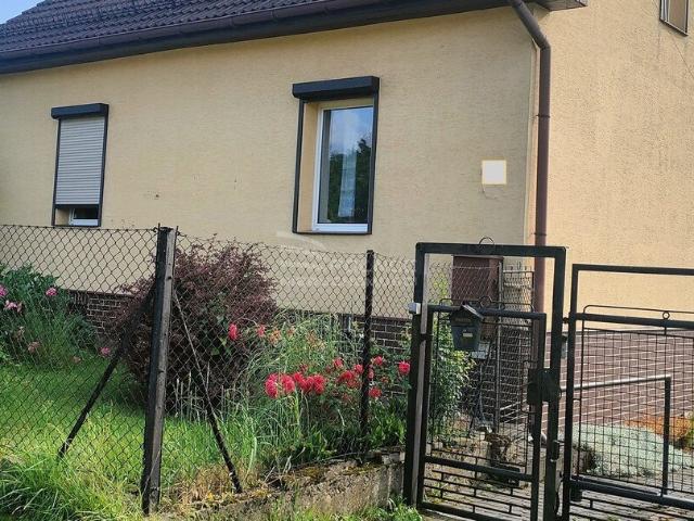 Dom na sprzedaż w Jaworze, Śląskie