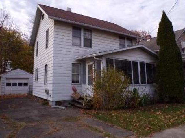 House for sale in Johnson City