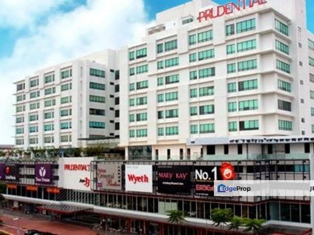 Shop for rent in Petaling, Damansara Damai