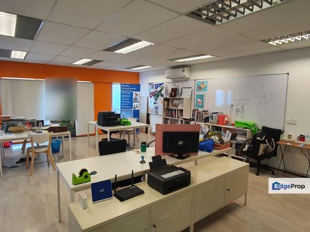 Shop for sale in Petaling, Damansara Damai