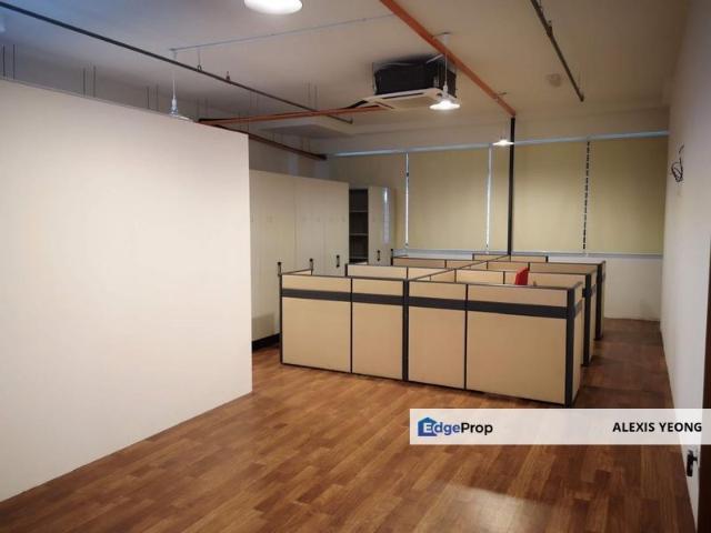 Shop for sale in Petaling, Damansara Damai