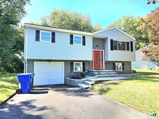 House for sale in Bloomfield, Connecticut