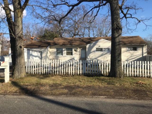 House for sale in Centereach, New York