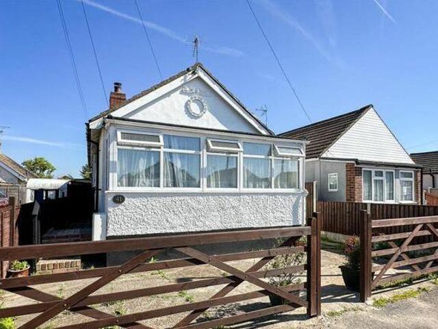 House for sale in Dale Hill, Essex