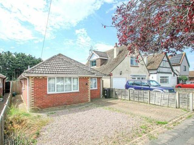 House for sale in Dale Hill, Essex