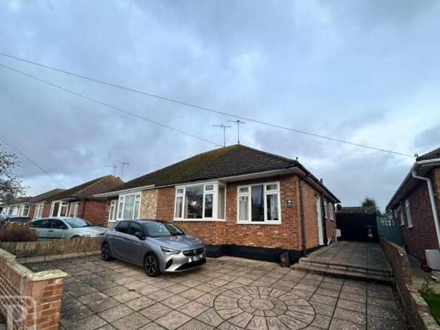 House for sale in Dale Hill, Essex