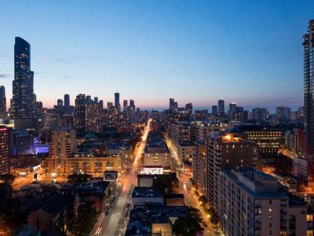 Apartment for rent in Toronto Centre, Toronto