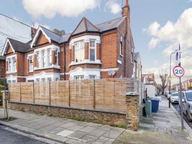 House for rent in Greater London