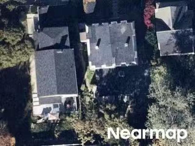 House for sale in Chelsea