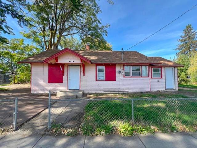 House for sale in Yakima, Yakima County