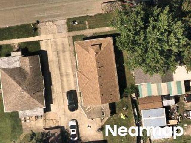 House for sale in Charleston, Illinois