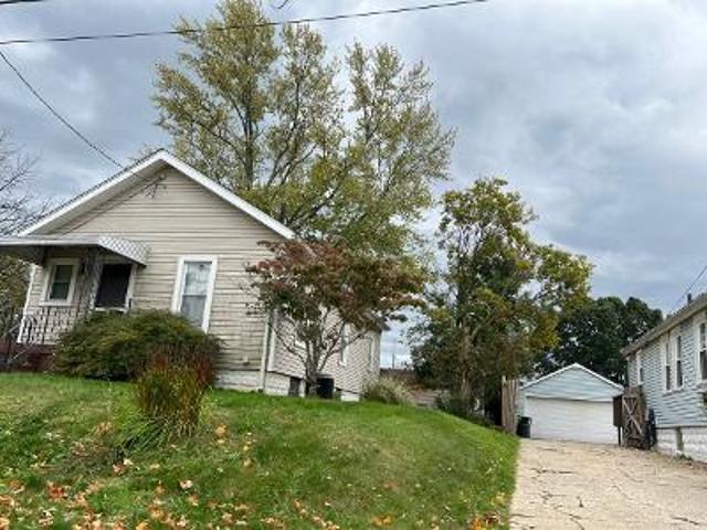 House for sale in Barberton, Ohio