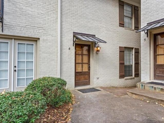 Condo for sale in Oxford, Mississippi