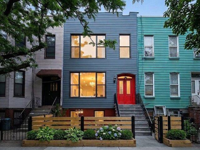 House for sale in Arverne, New York