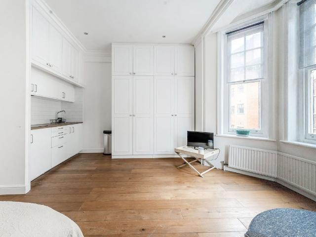 Studio for rent in Chelsea, Greater London
