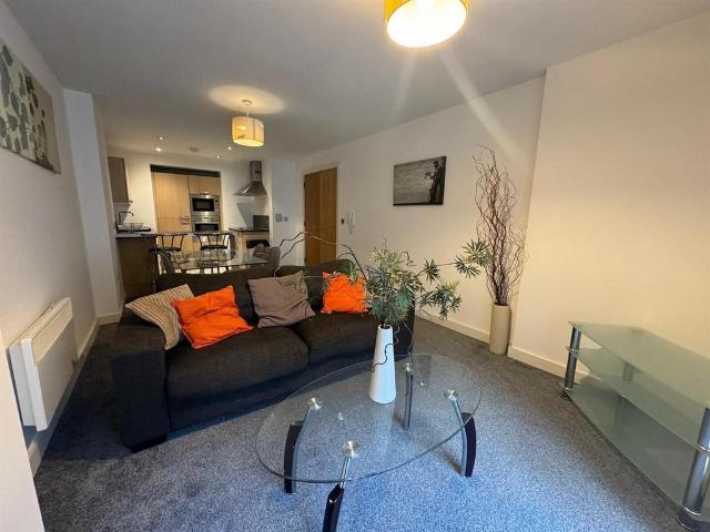 Apartment for rent in Green Quarter, Manchester