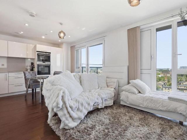 Apartment for rent in Bromley-by-Bow, Bow