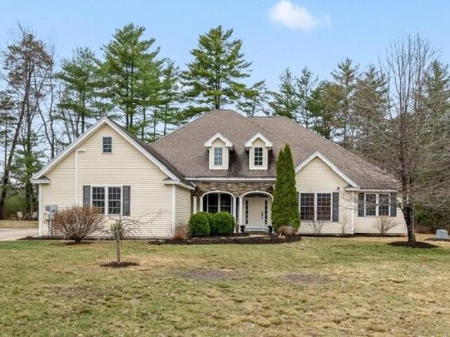 House for sale in New Hampshire