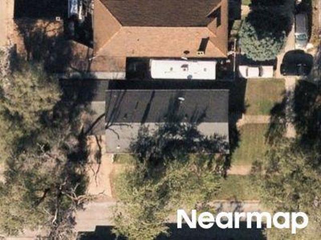 House for sale in Gary