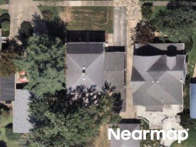 House for sale in Lawrenceville, Illinois