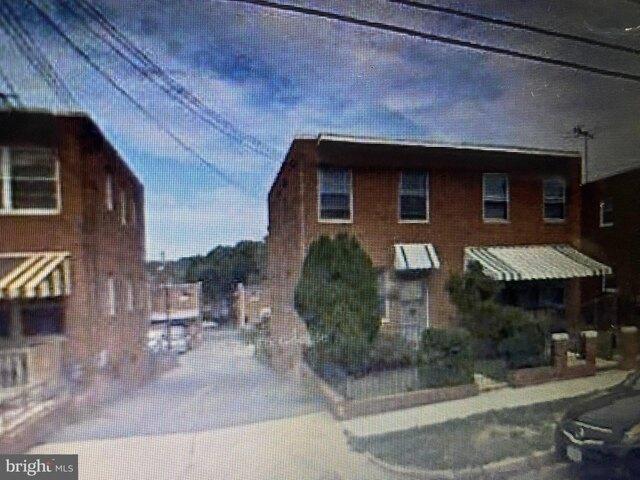 House for sale in Washington, Washington DC