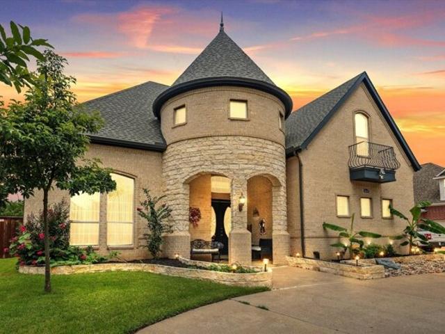 House for sale in Denton, Texas