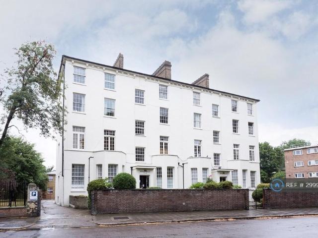 House for rent in Stockwell, Greater London