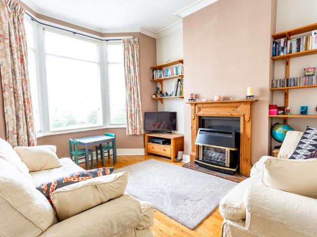 Apartment for rent in Stockwell, Greater London