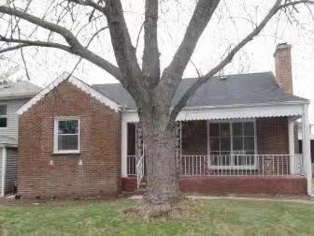 House for sale in Glenview