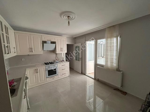 Buca, İzmir içerisinde kiralık mülk