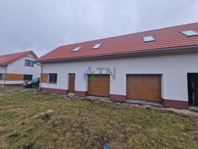 Dom na sprzedaż w Jelcz-laskowice, Dolnośląskie