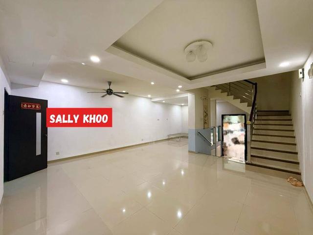 Terraced House for rent in Georgetown, Penang