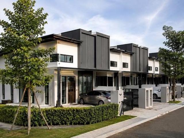 Terraced House for sale in Tanjong Sepat, Selangor