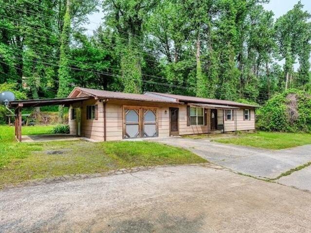 House for sale in Bryson City, North Carolina