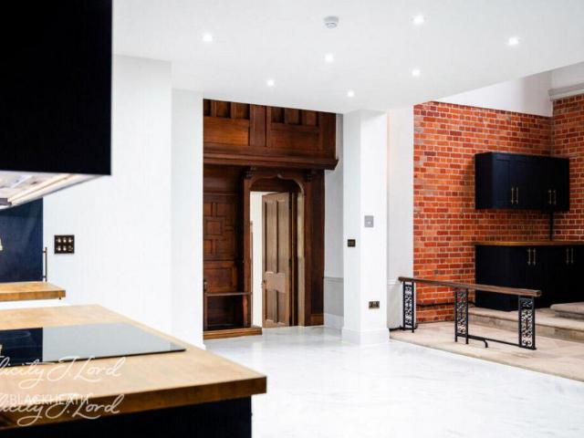 Apartment for rent in Shooters Hill, Greater London