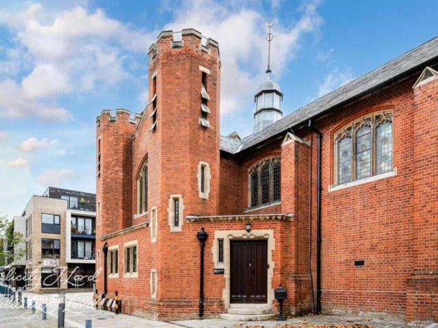 Apartment for rent in Shooters Hill, Greater London