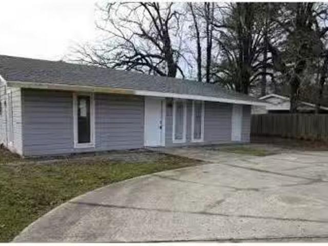 House for sale in Pineville