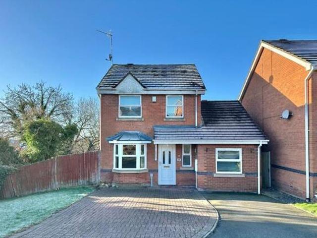 House for sale in Northampton, Northamptonshire