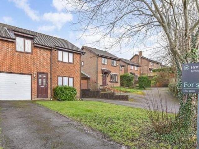 House for sale in Harefield, Test Valley