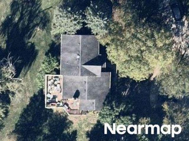 House for sale in Mchenry, Illinois