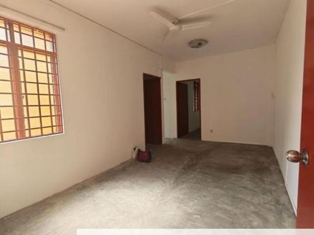 Flat for sale in Wellesley, Penang
